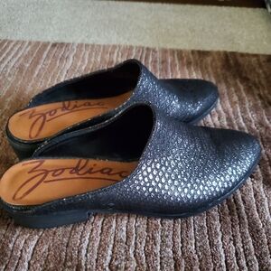 Zodiac Women's Black Slip-On Shoes